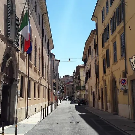 Ponte Nuovo Appartement